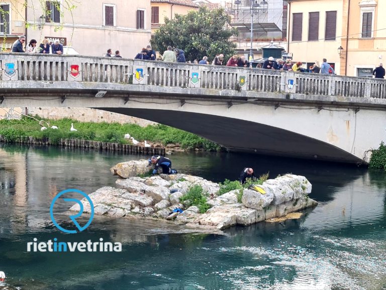 Moby’s e settore Manutenzione Comune di Rieti puliscono Ponte Romano