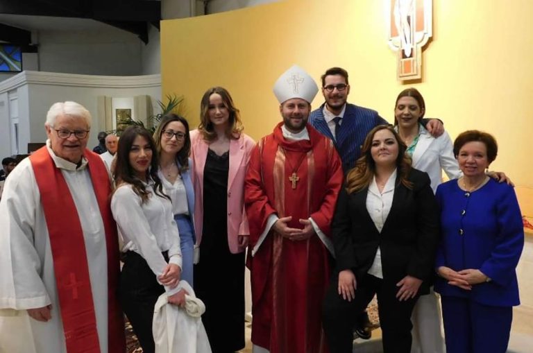 Il vescovo Piccinonna celebra l’Eucarestia nella III domenica di Pasqua