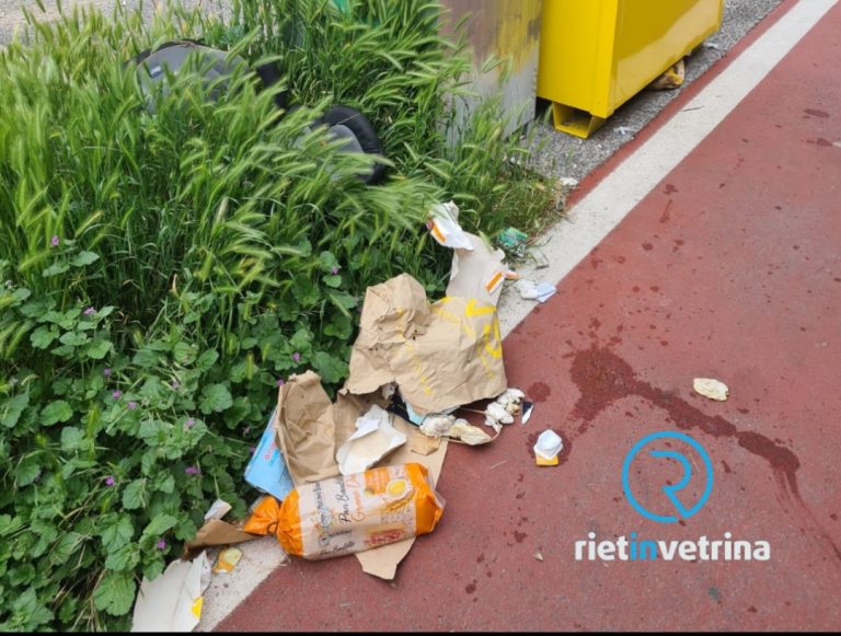 SEI TU IL REPORTER – “E c’è chi continua a gettare rifiuti in strada!”