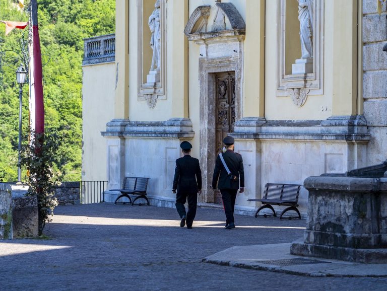 Manomette contatore del gas, denunciato 60enne residente a Cantalice