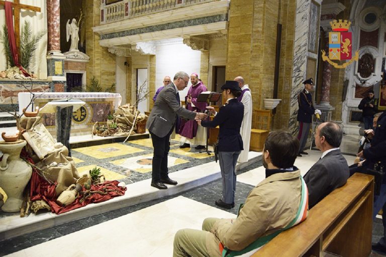 La Polizia di Stato di Rieti dona alla Diocesi di Poggio Mirteto l’olio di Capaci