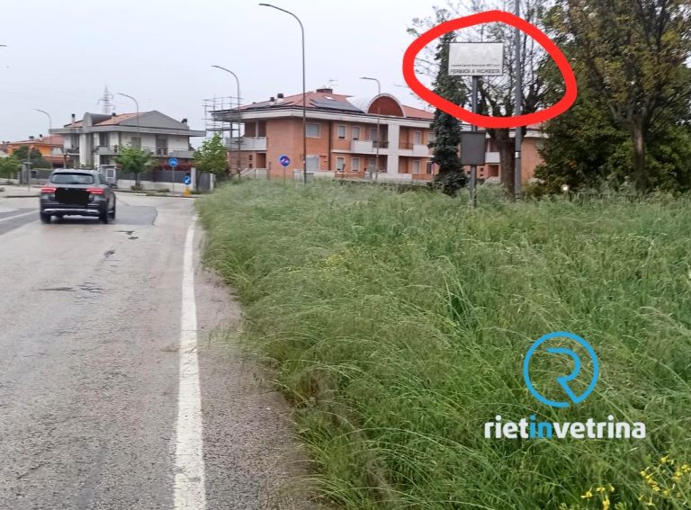 SEI TU IL REPORTER – “In viale Fassini è scomparsa la segnaletica ASM”