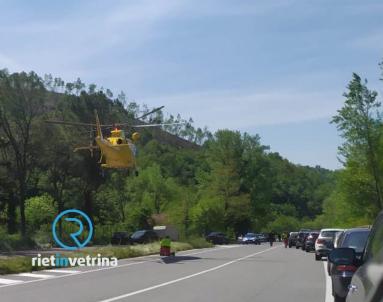 Incidente Salaria, due i feriti. Uno trasferito al Gemelli di Roma. Strada riaperta