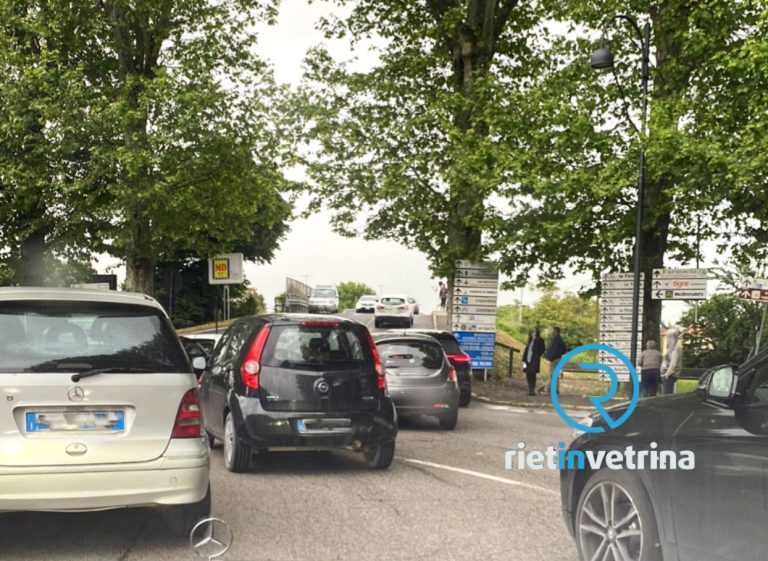 Incidente a Porta d’Arce altezza cavalcavia via Nenni