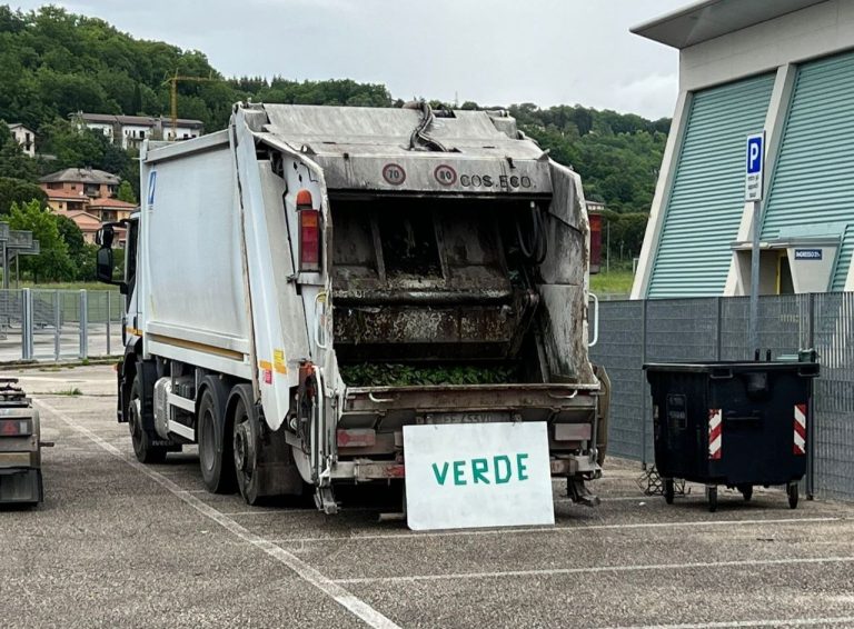 È iniziata la nuova Giornata Ecologica allo stadio di calcio