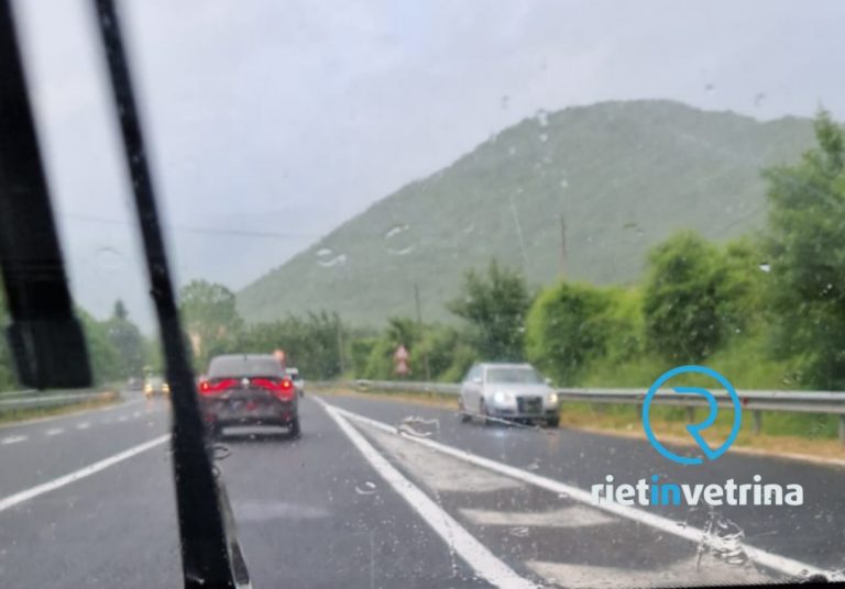Contromano sulla bretella Villa Reatina direzione Cittaducale. Attimi di panico
