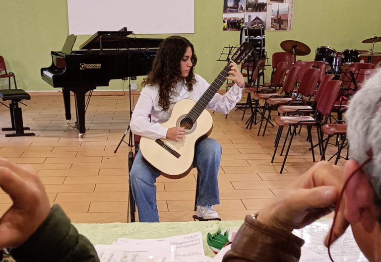 La giovane chitarrista reatina Valeria D’Aquilio vince nei concorsi nazionali in Umbria e Abruzzo