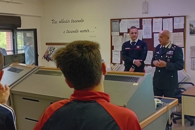 “Un giorno da Carabiniere”, gli studenti della Bassa Sabina in visita alla Compagnia di Poggio Mirteto