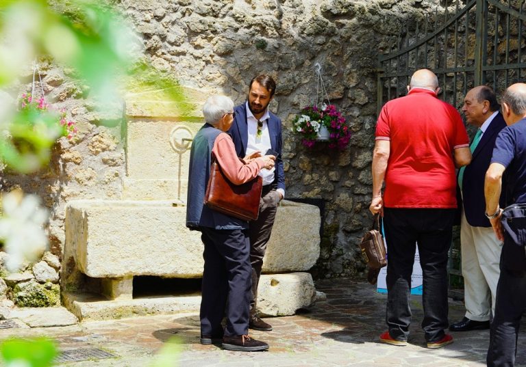 Restaurata la fontana di Porta Conca grazie alla donazione di Antonio Cicchetti