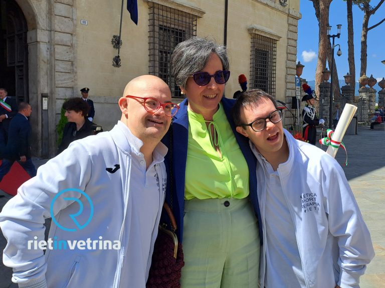 Onorificenza al Merito, i ragazzi dell’Atletica Sport Terapia festeggiano Franca Maria Palumbo