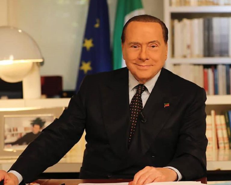 Morte Berlusconi, il messaggio del Sindaco di Rieti: “Personaggio che ha segnato la storia politica e imprenditoriale del Paese”