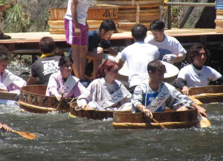 A Ito disputato il Palio della Tinozza giapponese