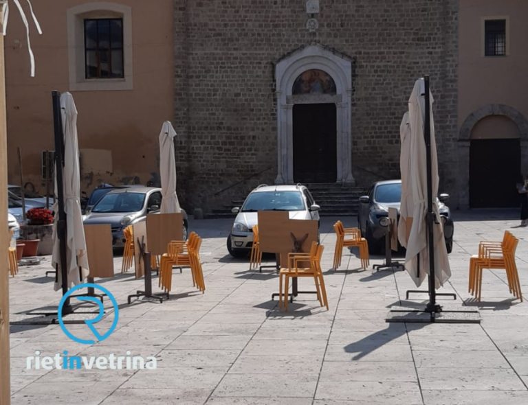 SEI TU IL REPORTER – “A Rieti parcheggi selvaggi e tutti fanno orecchie da mercante”