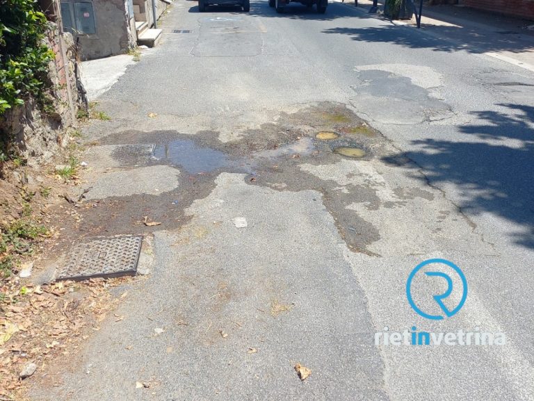 SEI TU IL REPORTER – “In via XXIV Maggio a Passo Corese perdura la perdita di acqua”