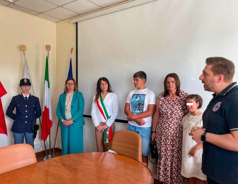 Una targa in memoria di Maurizio Valeo nella sala operativa del COC di Rieti