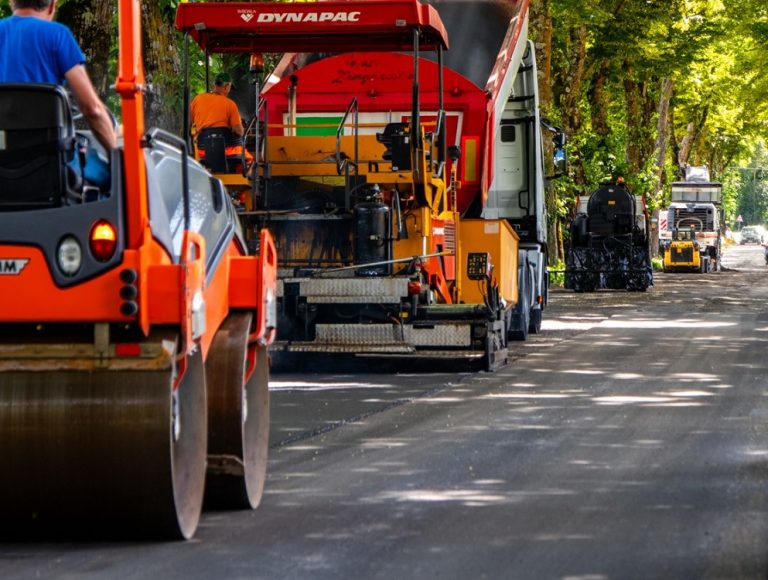 Terminillo, iniziati i lavori per il nuovo asfalto su un tratto di via dei Villini