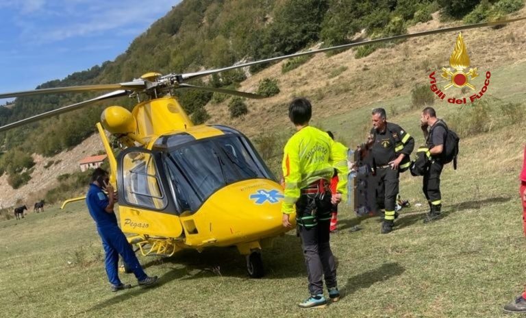 Varco Sabino, donna soccorsa in montagna da Vigili del Fuoco e 118