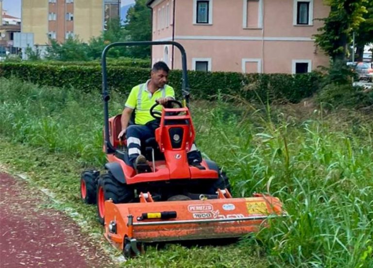 Operai della Manutenzione attivi nel quartiere Borgo e a Cupaello