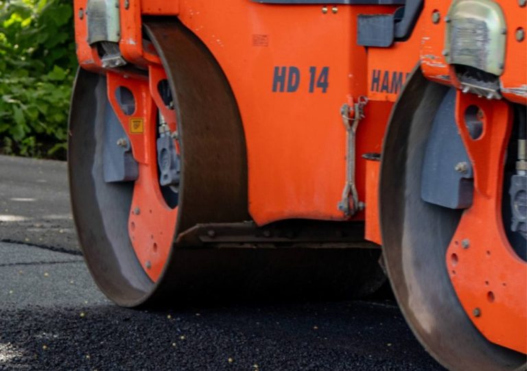 In corso i lavori di ripavimentazione manto stradale svincolo ANAS Fonte Cottorella