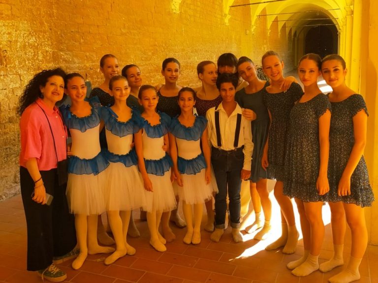 Il Centro Danza CygniArades torna vittorioso dal Foligno Danza  Festival