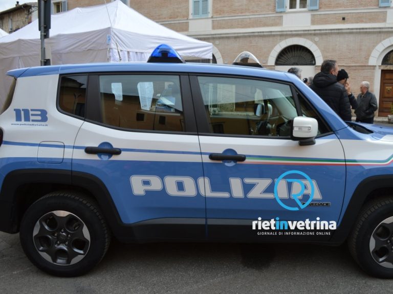 Spaccia nonostante stia ai domiciliari. Denunciato. Foglio di via per un romano di 42 anni