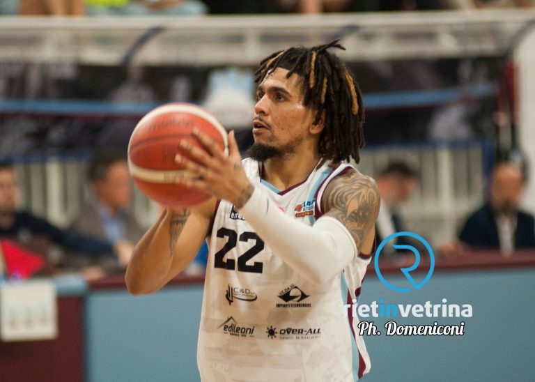 La Real Sebastiani taglia Jazz Johnson