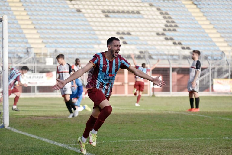 Il FC Rieti gioca a poker: 4-1 al Fiano Romano e vetta a -1. Doppio Tramontano, poi Nobile e Romani