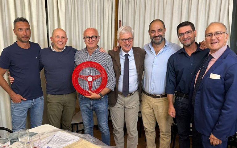 Consegnato a Luigi Cari il trofeo della 58° Rieti-Terminillo e 56° Coppa Carotti