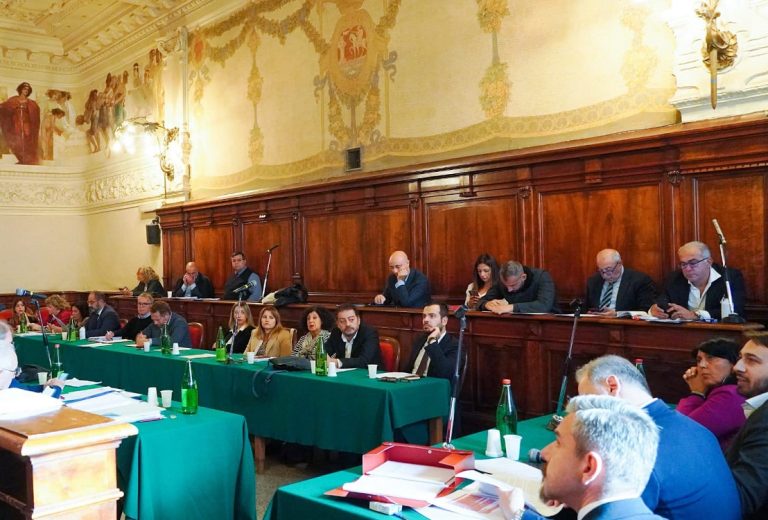 Federazione Civica Rieti: “La Maggioranza per tenere buoni possibili dissidenti dà loro posti da Commissario nelle Comunità Montane”