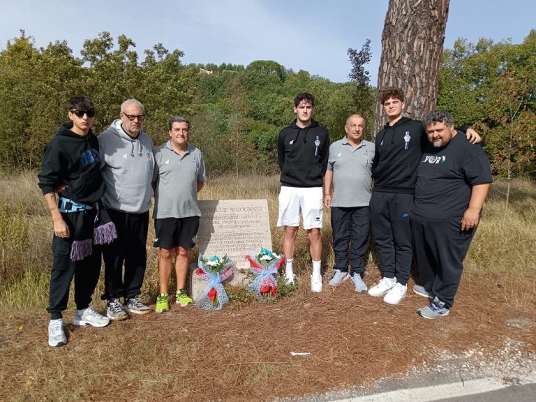 La NPC Rieti e il gruppo VR commemorano Willie Sojourner con la deposizione di due mazzi di fiori sul luogo della morte