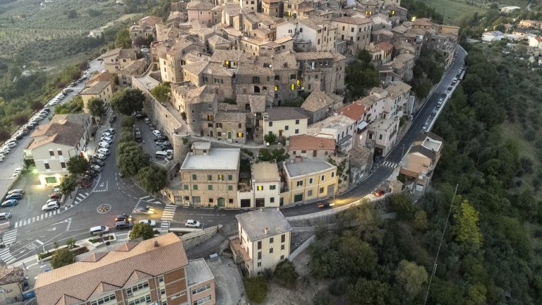 Casperia inaugura il nuovo parcheggio di via Marconi