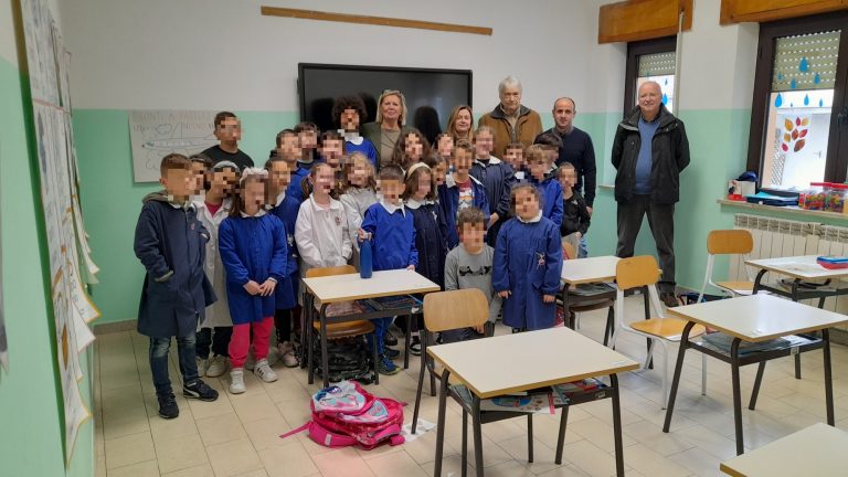 A Rivodutri torna la tradizione dei “Presepi di Carta”