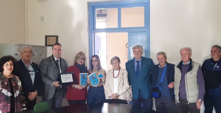 Panathlon Rieti premia la preside Paola Testa e la studentessa Giulia Fabri