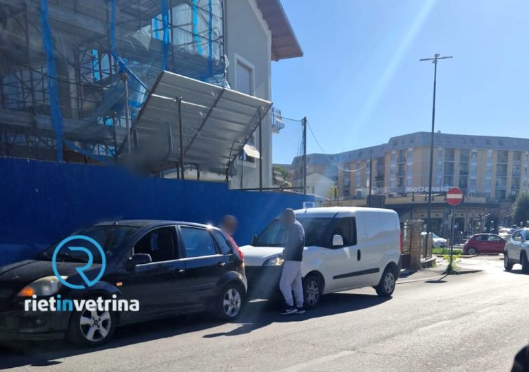 Incidente in via Verani. Coinvolte due auto