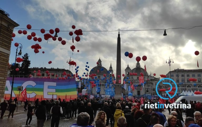 CGIL e UIL Rieti manifestano in piazza del Popolo a Roma Capitale