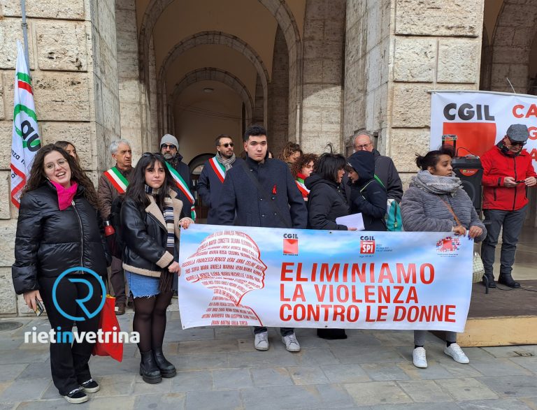 ► VIDEO – Corteo contro la violenza sulle donne. Via Roma – piazza Vittorio Emanuele II a Rieti