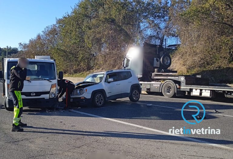 Salaria per Roma: incidente tra SUV, camion e furgone. C’è un ferito