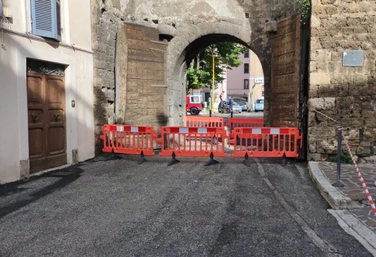 Passaggio pedonale di Porta Conca chiuso fino a nuova disposizione