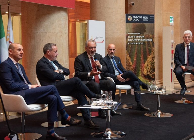 Presentata la prima Legge sull’enoturismo e oleoturismo della Regione Lazio