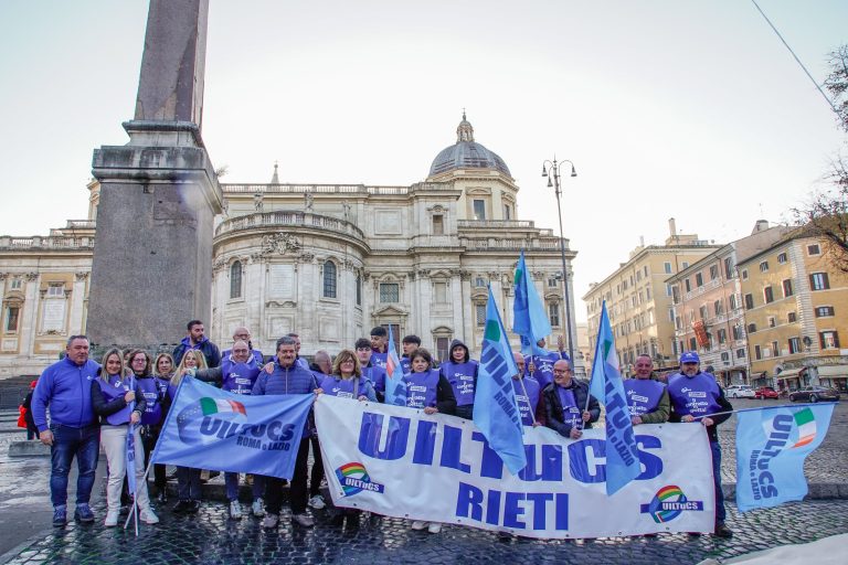 La UILTucs Rieti sciopera a Roma per il contratto nazionale del commercio