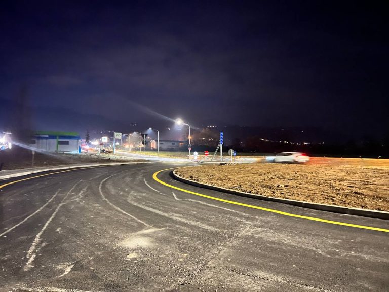 Aperta al traffico veicolare la nuova rotatoria di via Di Carlo-via Velinia