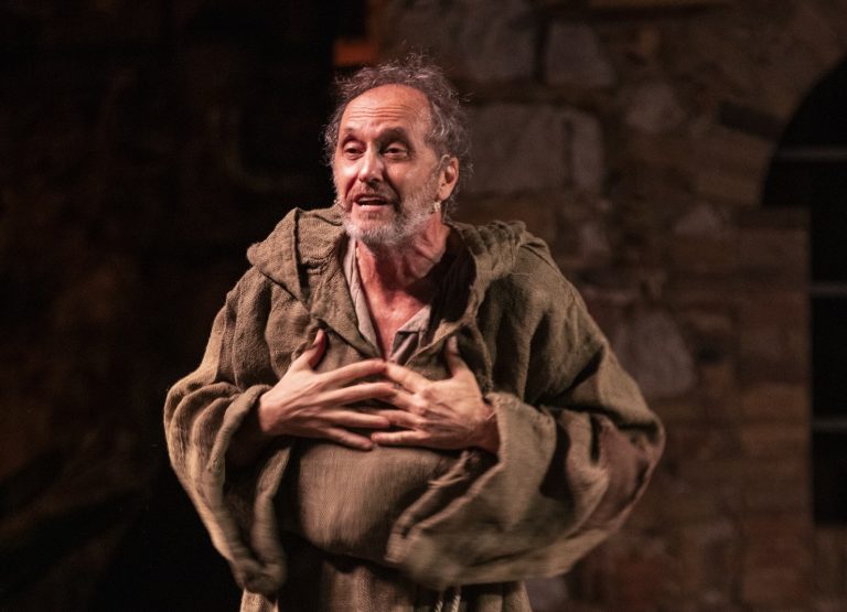 “Francesco Fratello del Cosmo”, al Flavio Vespasiano per gli 800 anni del Presepe