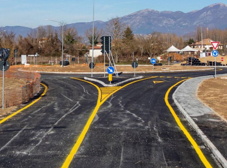 Giovedì 21 dicembre sarà aperta al traffico la nuova rotatoria via Di Carlo – via Velinia – Lungovelino