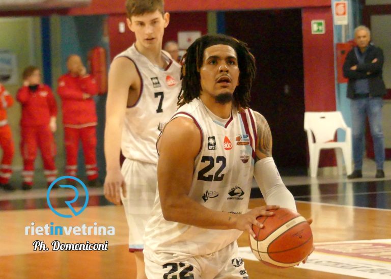 La RSR contro Casale vince all’ultimo secondo. La risolve Johnson