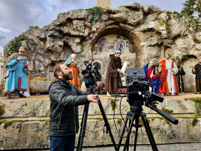 “L’invenzione del presepe”, il documentario del regista reatino Roberto Palozzi a GEO su RAI 3 – LE FOTO