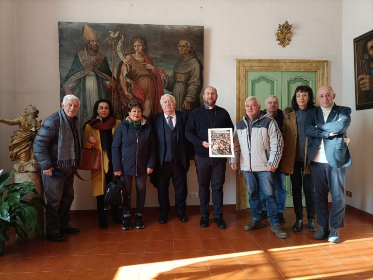 L’Associazione Culturale Saletta dei Ricordi ricevuta dal vescovo Vito Piccinonna per gli auguri delle festività natalizie