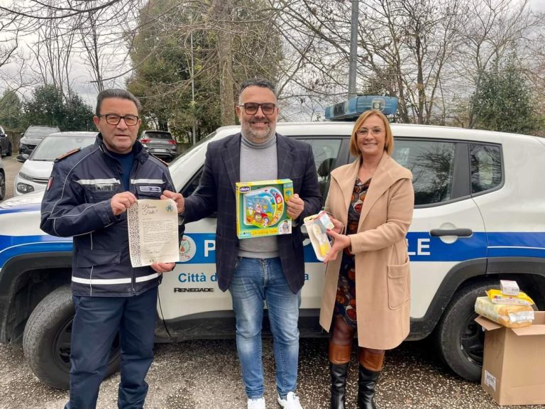 Il Comune di Fara in Sabina dona pacchi regalo a famiglie con bimbi sotto i 3 anni seguite dai Servizi Sociali