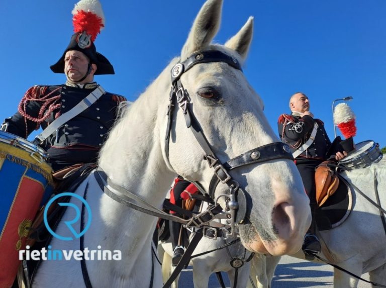 La Fanfara a Cavallo dell’Arma Carabinieri per i “Cavalli Infiocchettati”