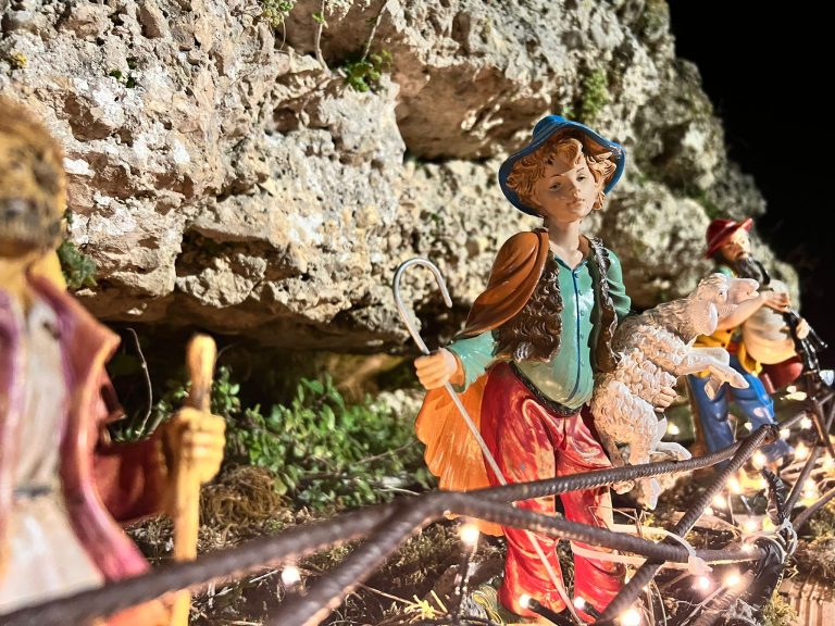 Siglato Patto di Amicizia tra Greccio e Napoli nel segno del Presepe