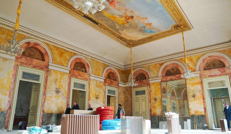 Circolo di Lettura, ultimati i lavori sul solaio. Ora il restauro del sistema decorativo